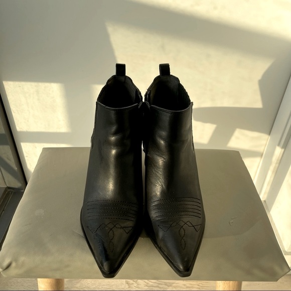 Franco Sarto 100% genuine leather western ankle boots size 8.5 - Picture 1 of 9